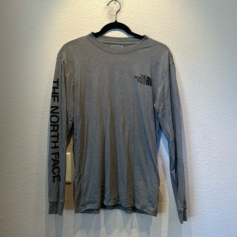 North face men’s long sleeve shirt size small